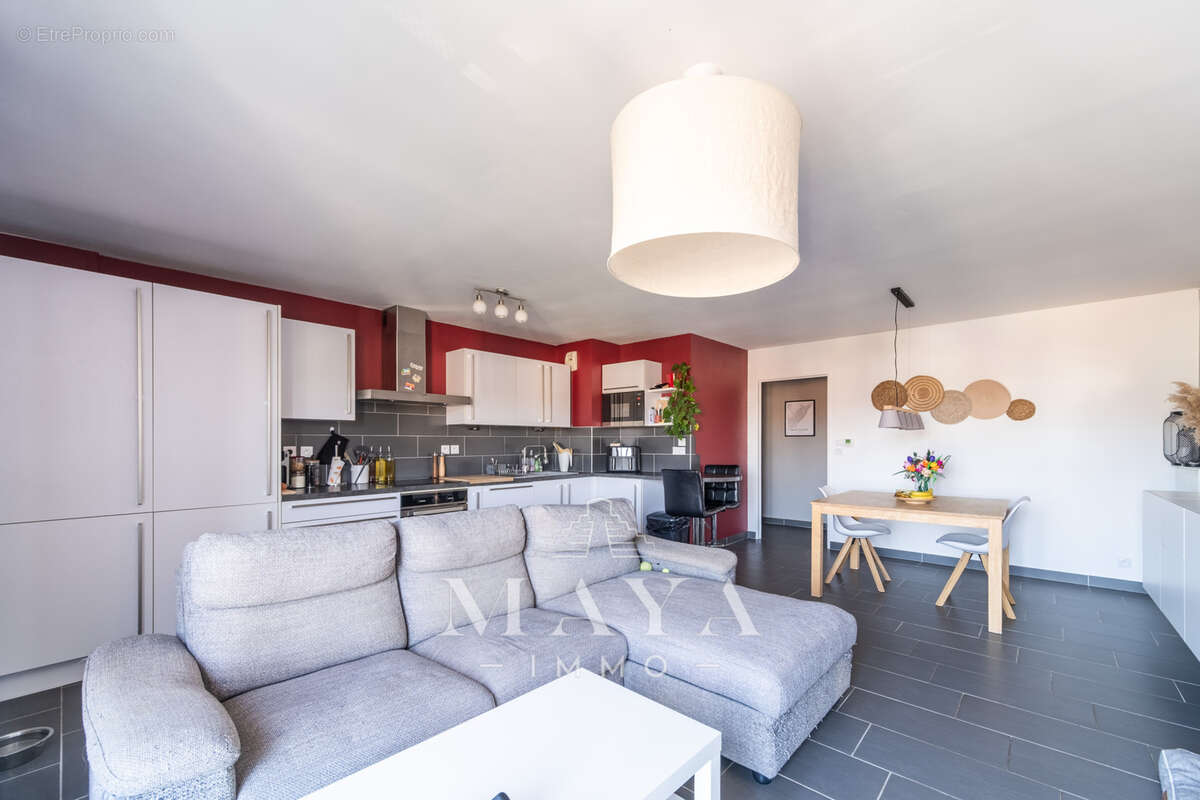 Illfurth, appartement de 74m2 avec un balcon et un garage double - photo 3