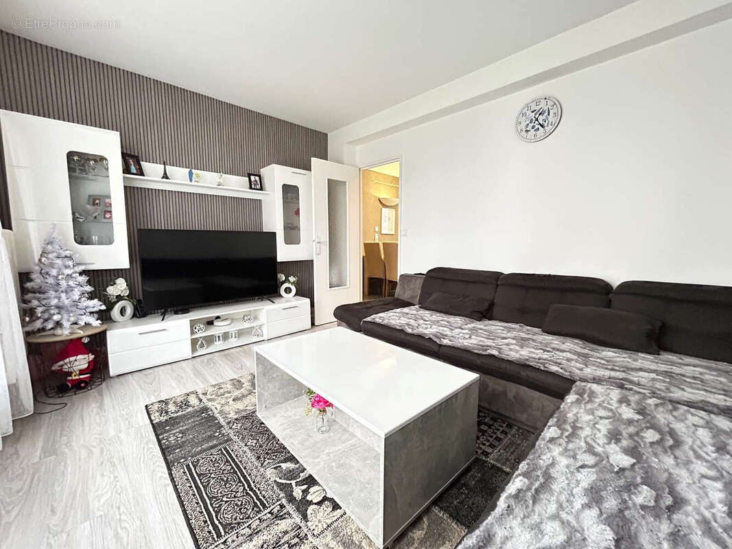 Appartement à TALANT