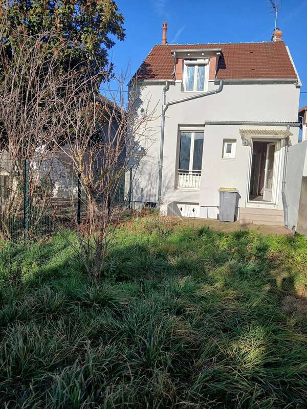 Maison à VARENNES-SUR-ALLIER
