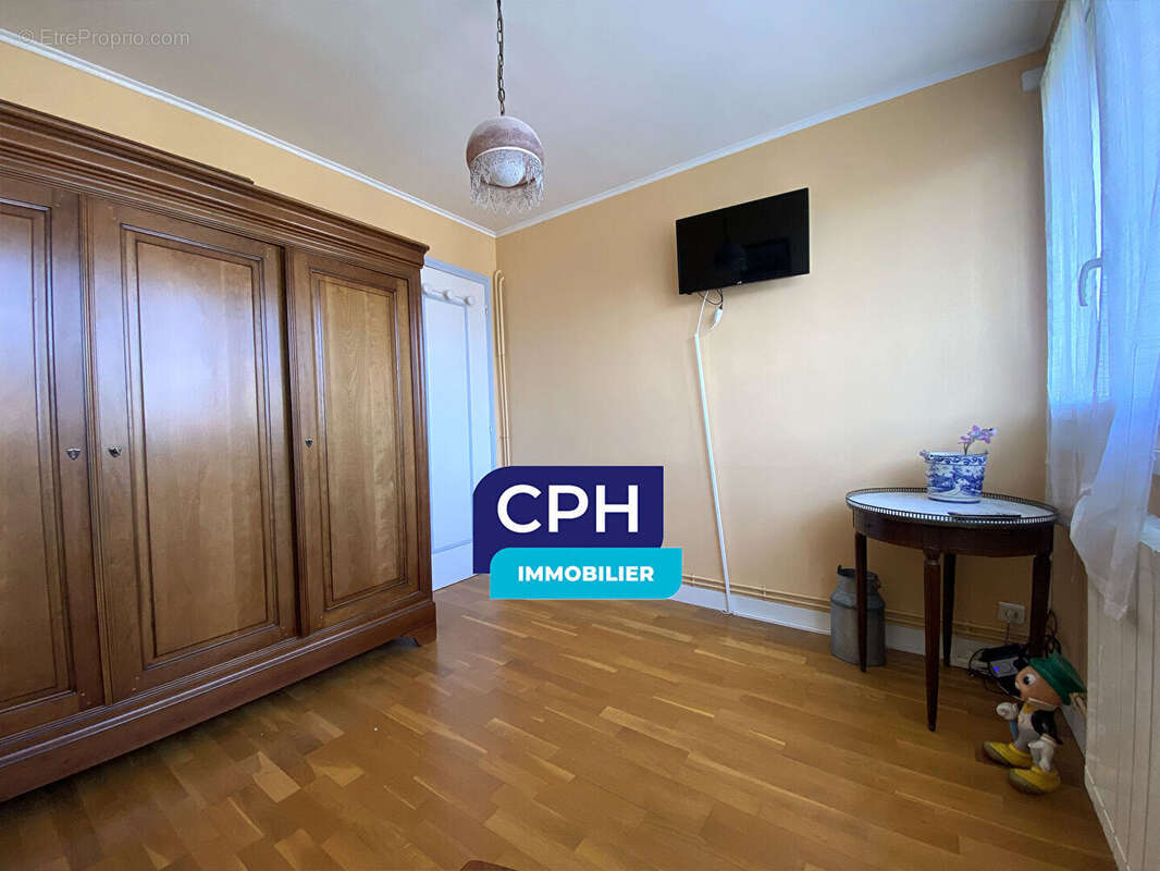 Appartement à CHATILLON