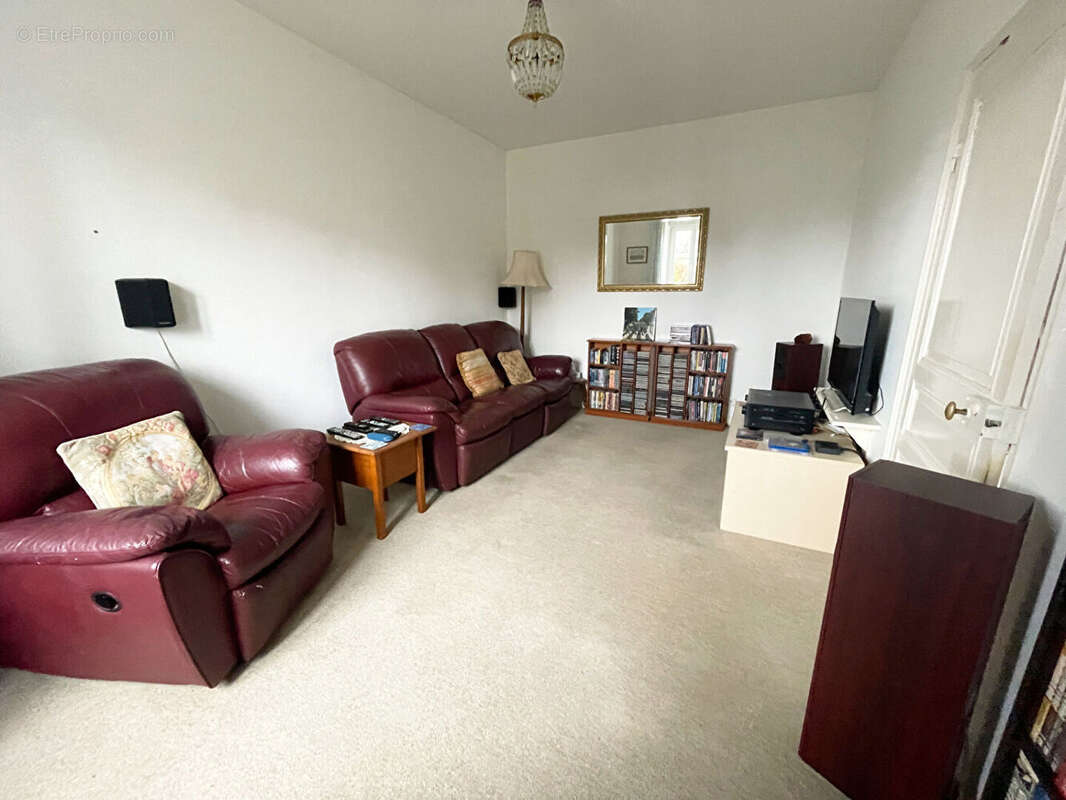 Maison à CARHAIX-PLOUGUER