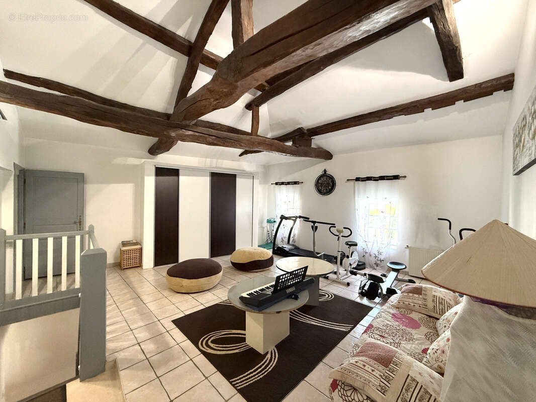 Maison à SAINT-DIDIER-SUR-CHALARONNE