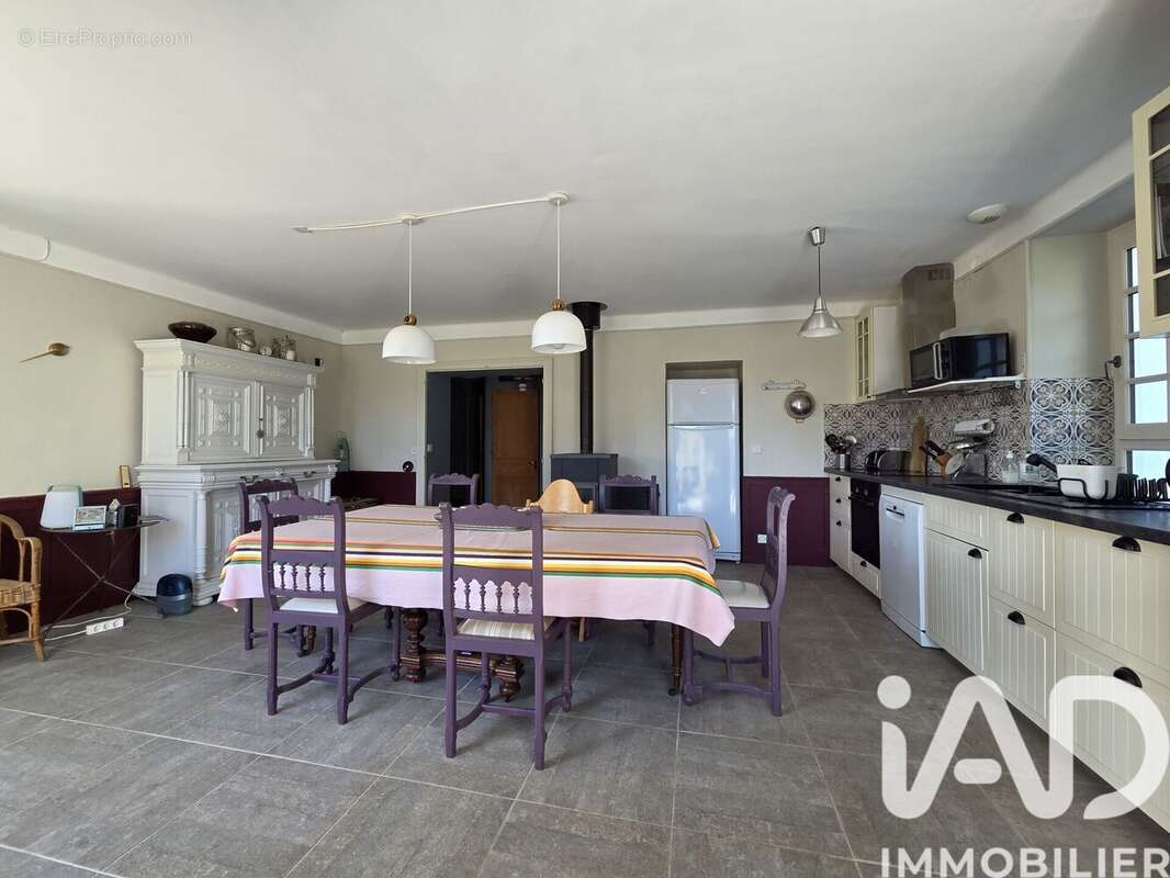 Maison 163 m² à Esse  - photo 3