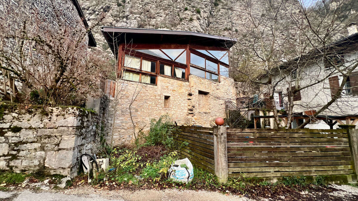 Maison à CERDON