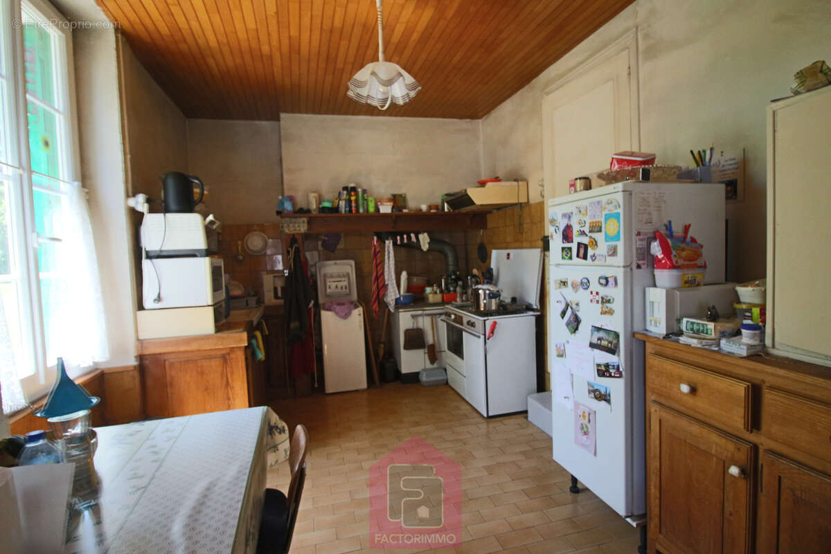 Maison à PUY-L'EVEQUE