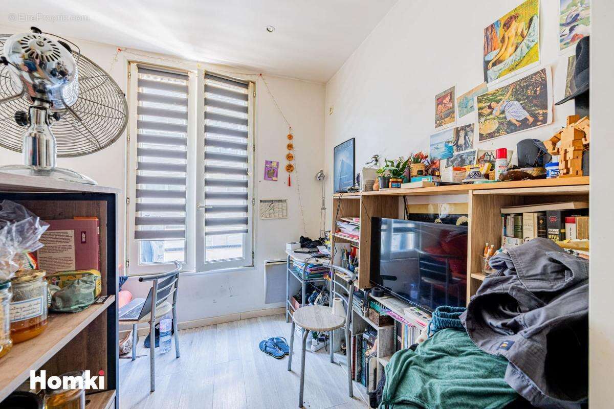 Appartement T1 de 11 m2 à Malakoff 92240, Rue Victor Hugo - photo 2