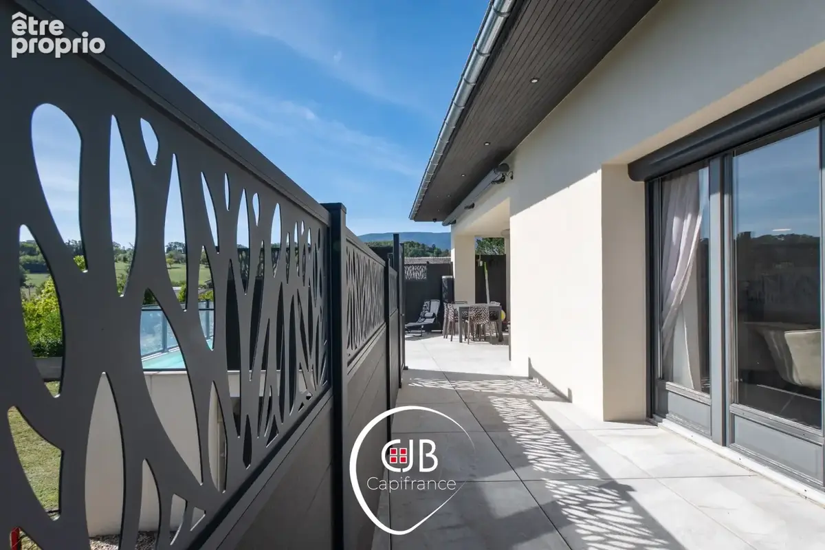 Sonnaz – Maison 220 m², DPE B et appartement en rez-de-jardin - photo 26