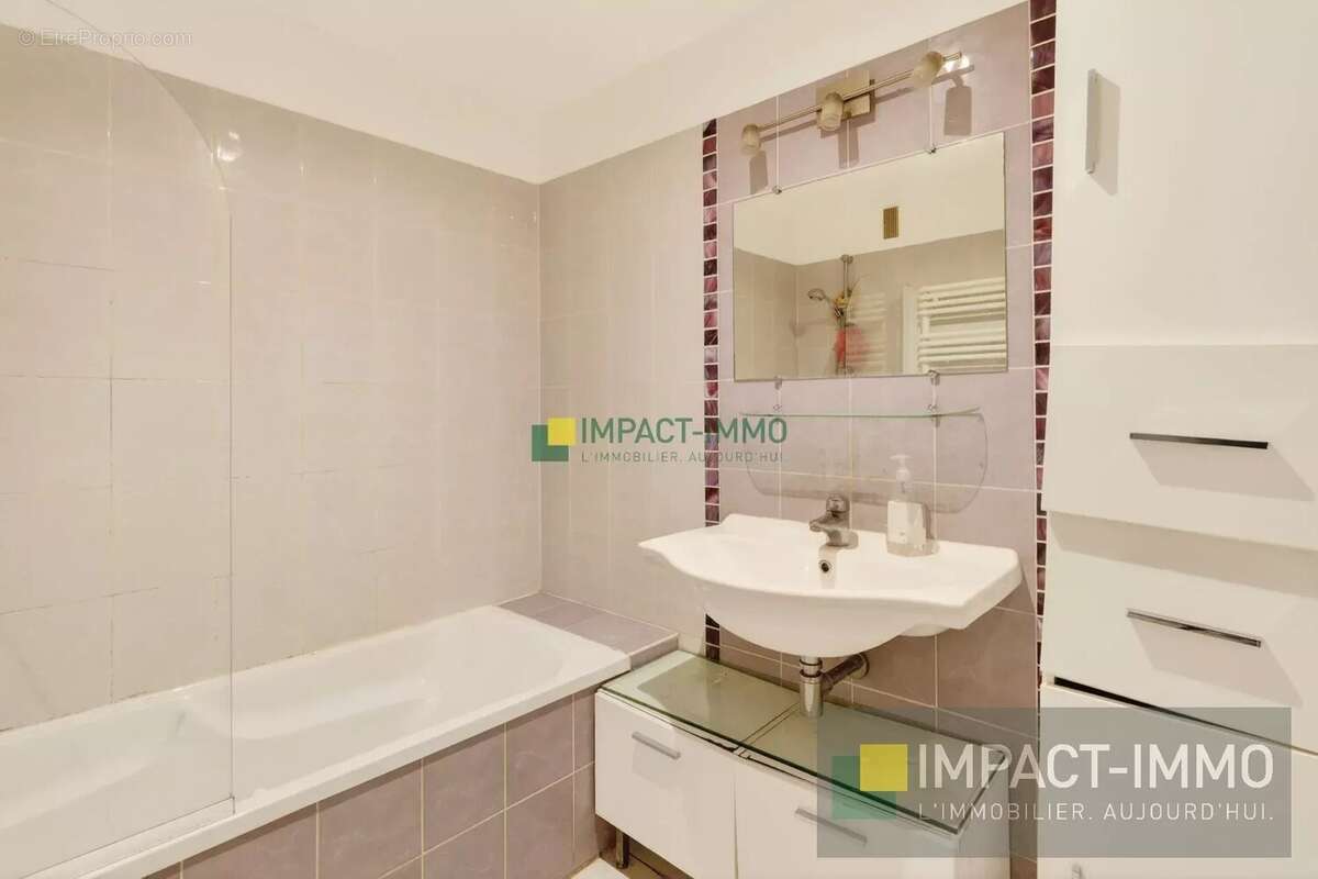 Appartement à ASNIERES-SUR-SEINE