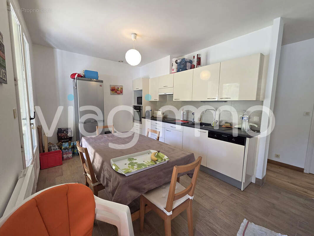 Maison à PONT-DE-BARRET