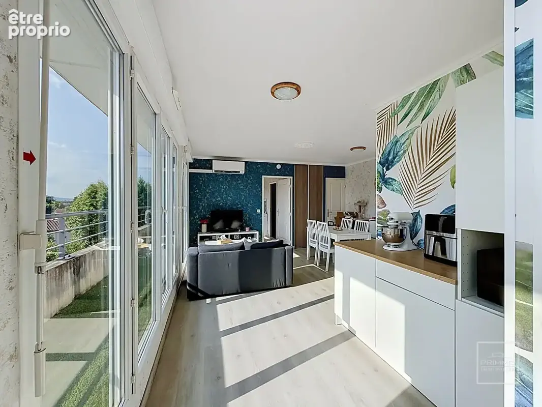 Beau t2 au dernier etage avec garage - photo 3