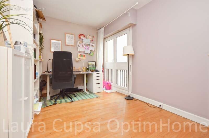 Appartement à BOURG-LA-REINE