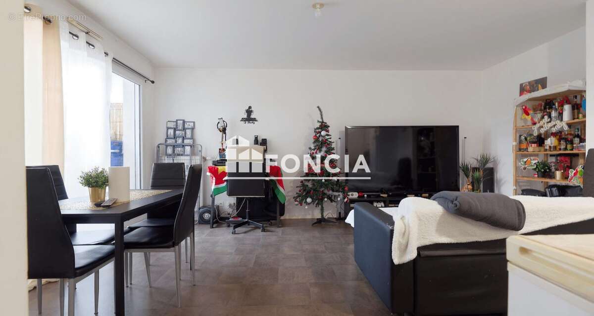 Appartement à BOUSSY-SAINT-ANTOINE