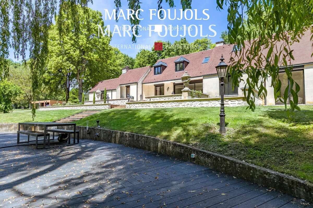 Maison à FONTAINE-CHAALIS