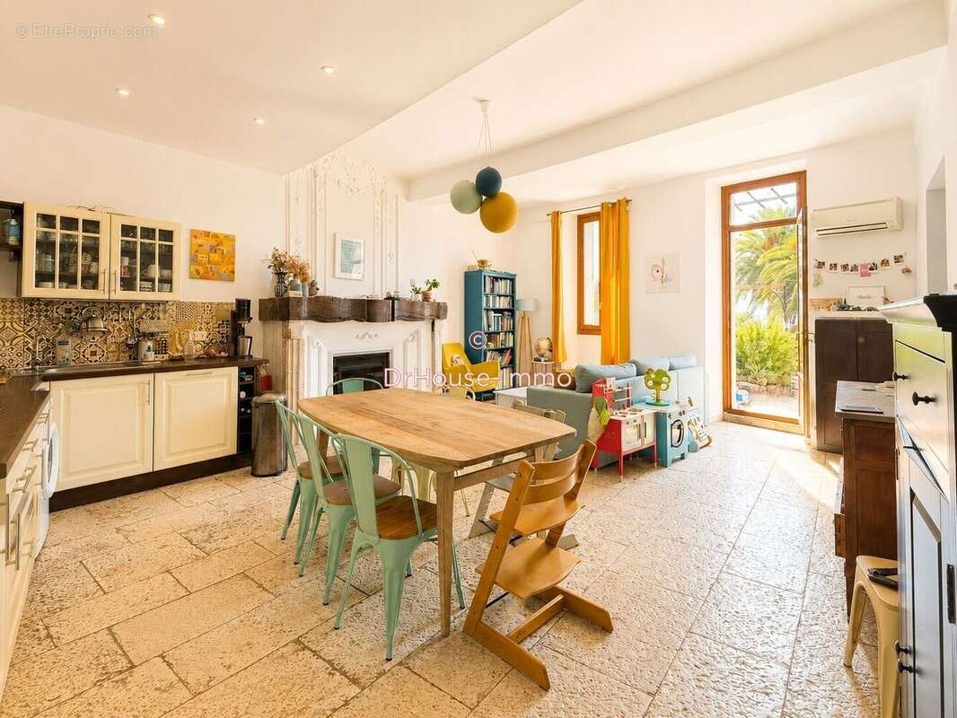 Maison 105 m² à Saint-Jeannet  - photo 11