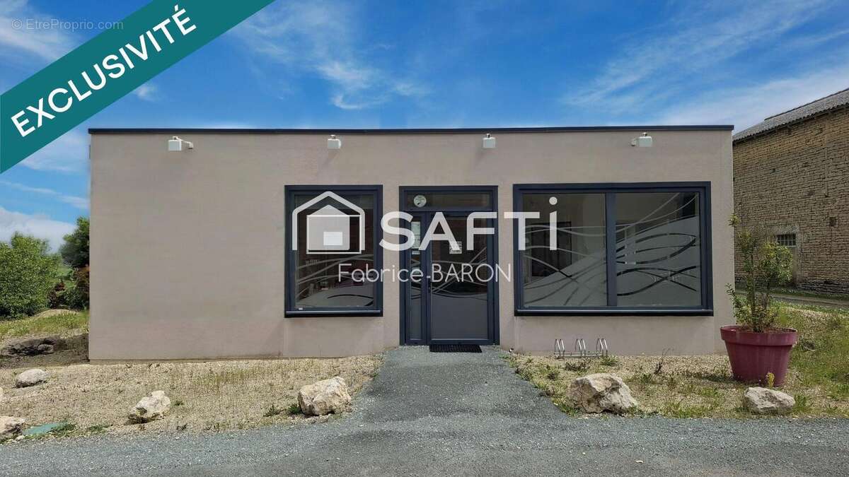 Commerce 107 m² à Le Rochereau  - photo 3