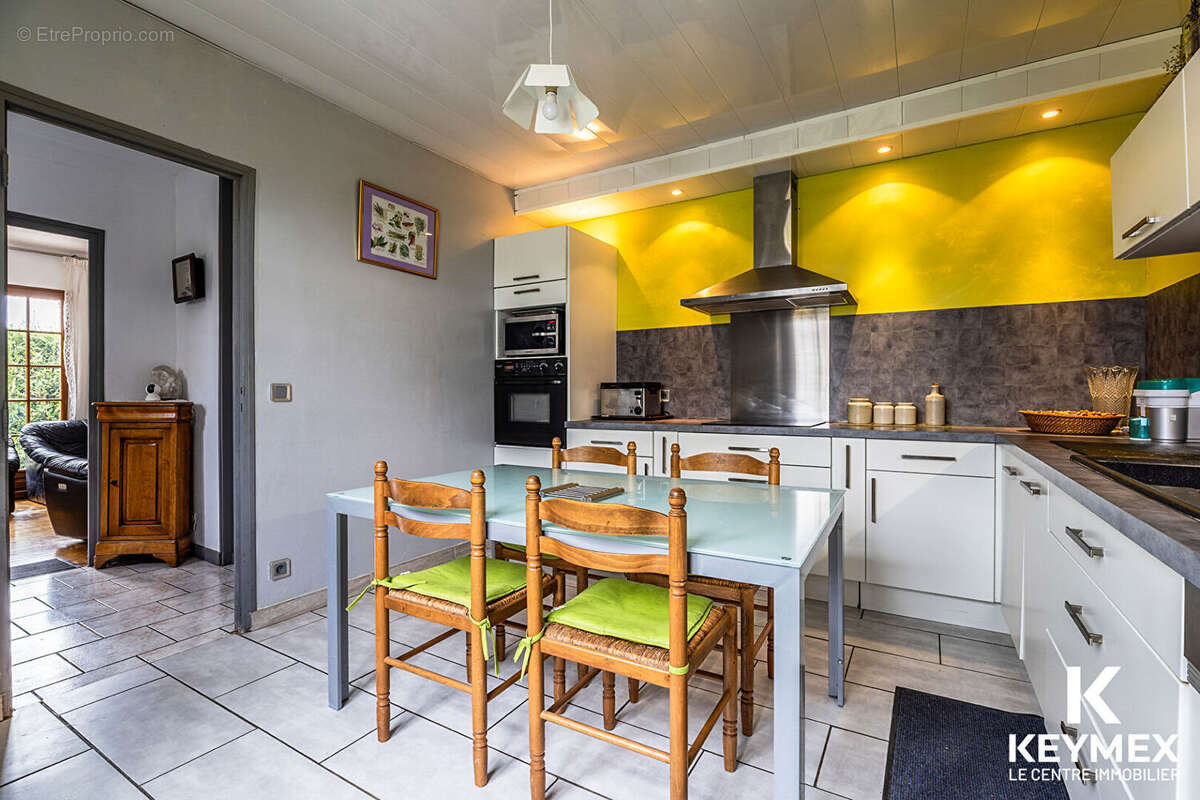 Maison familiale 7 pièces - 147m² - Sous-sol total - photo 5