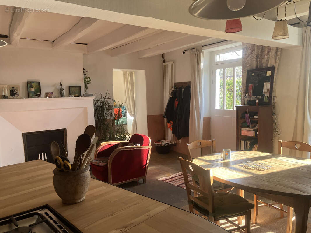 Maison 200 m² à Benon  - photo 6