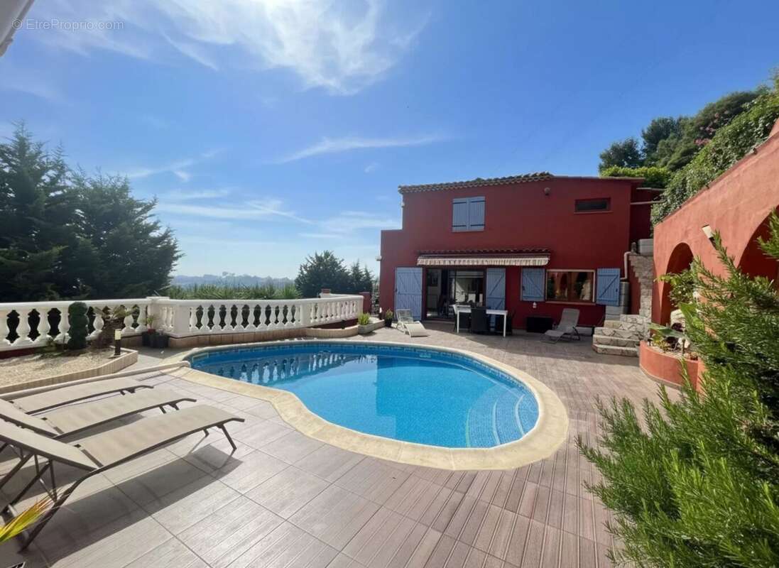 Maison à LA TURBIE
