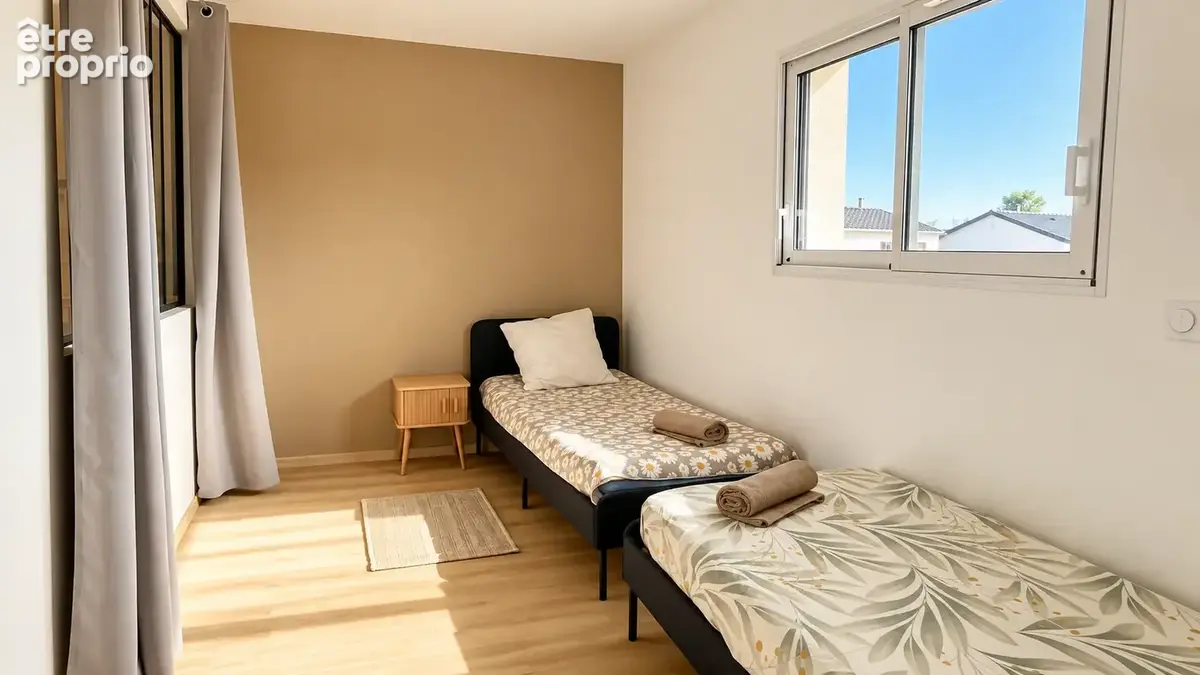 Saint-Pierre-le-Chastel   Belle maison contemporaine de plain-pied de 126 m2 - 4 chambres - photo 6