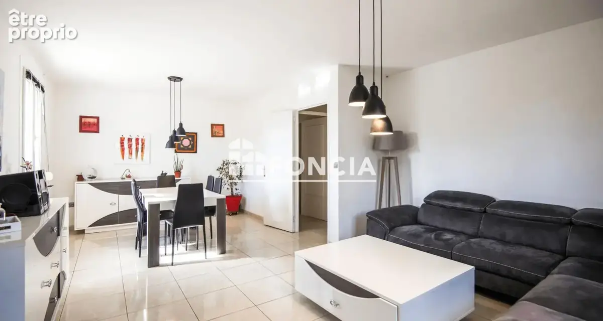 Maison familiale avec deux logements indépendants et piscine à Sébazac-Concourès, aux portes de Rodez - photo 4