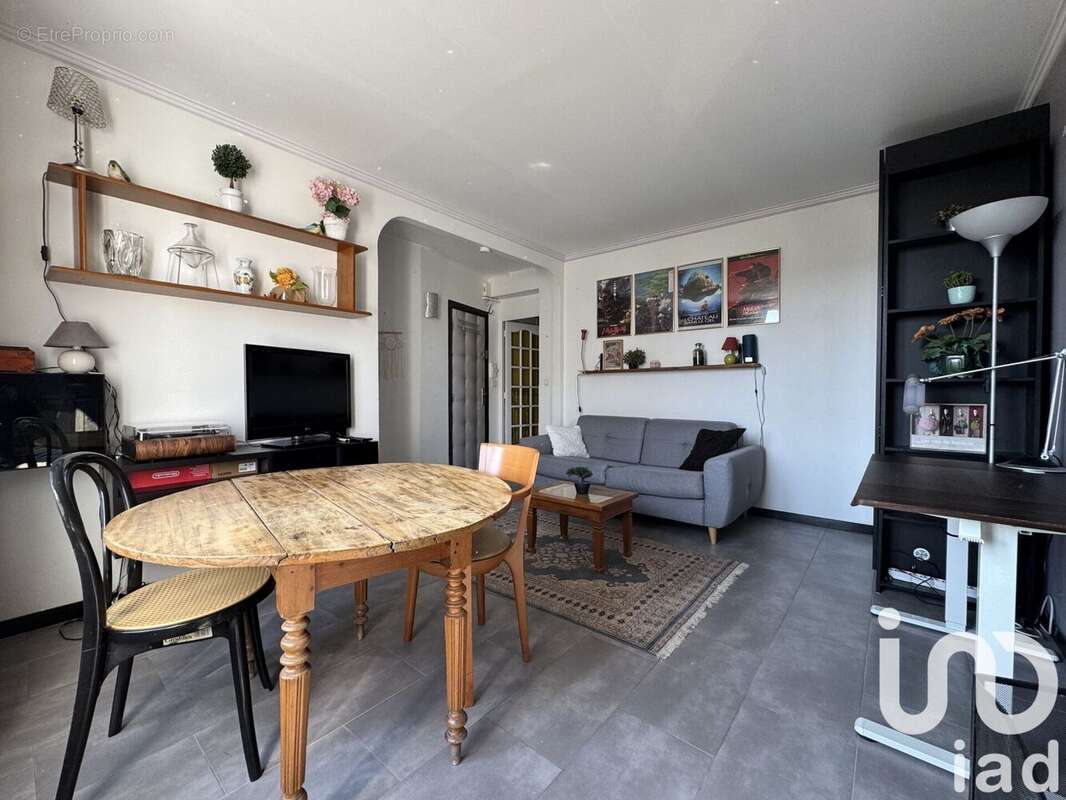 Photo 2 - Appartement à FRESNES