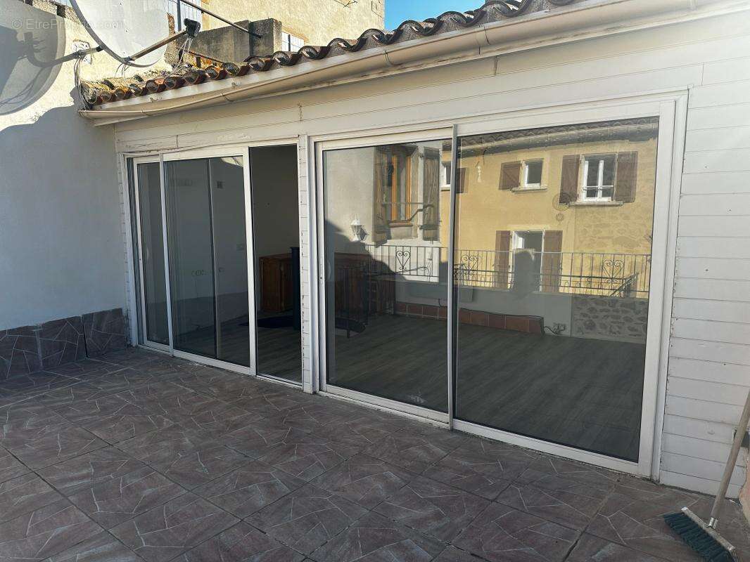 Maison à PAULIGNE