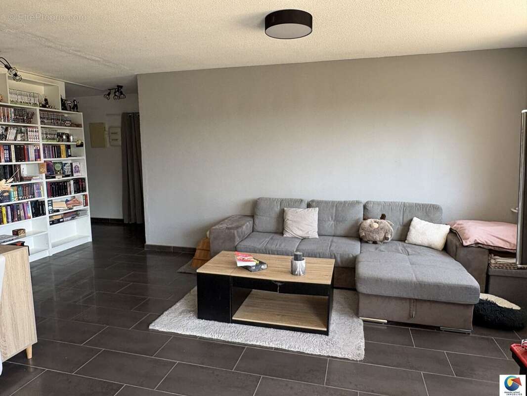 Appartement 72 m² à Bourgoin-Jallieu  - photo 3