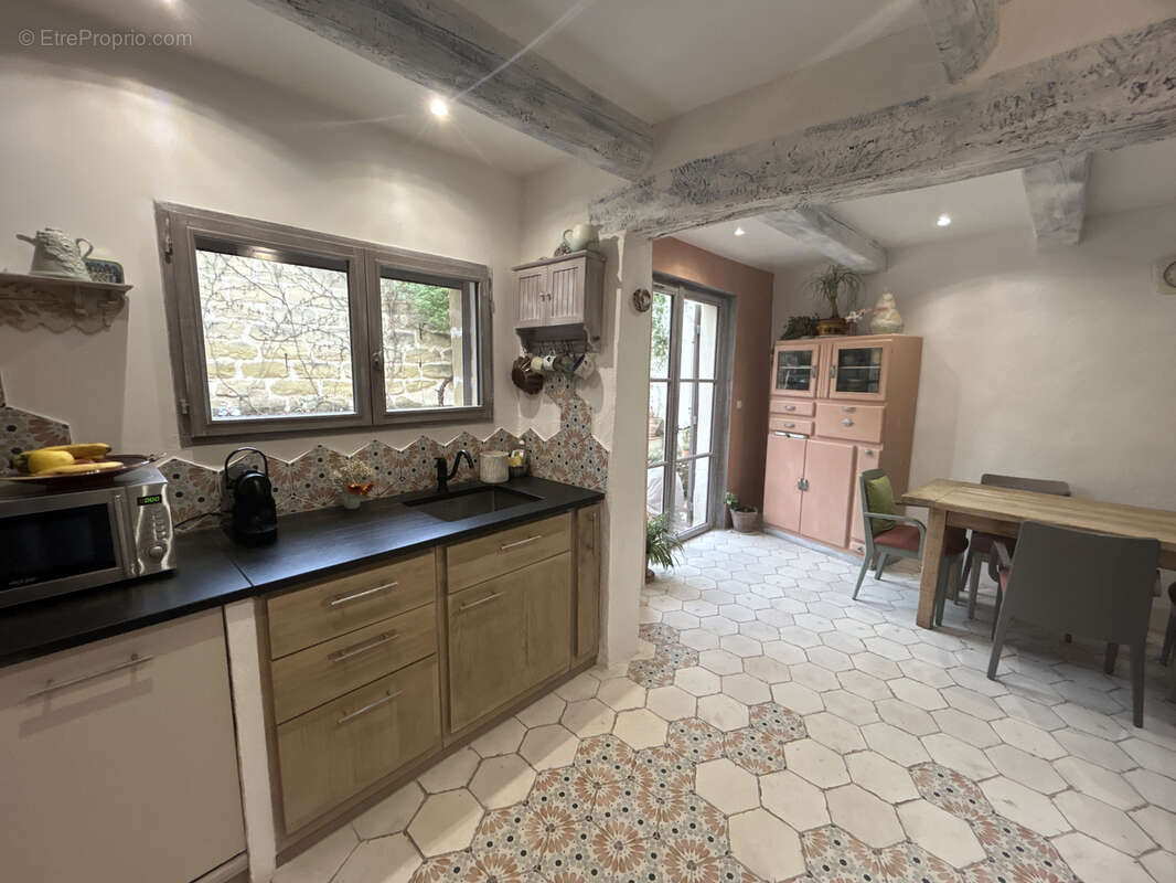 Maison à SAINT-QUENTIN-LA-POTERIE