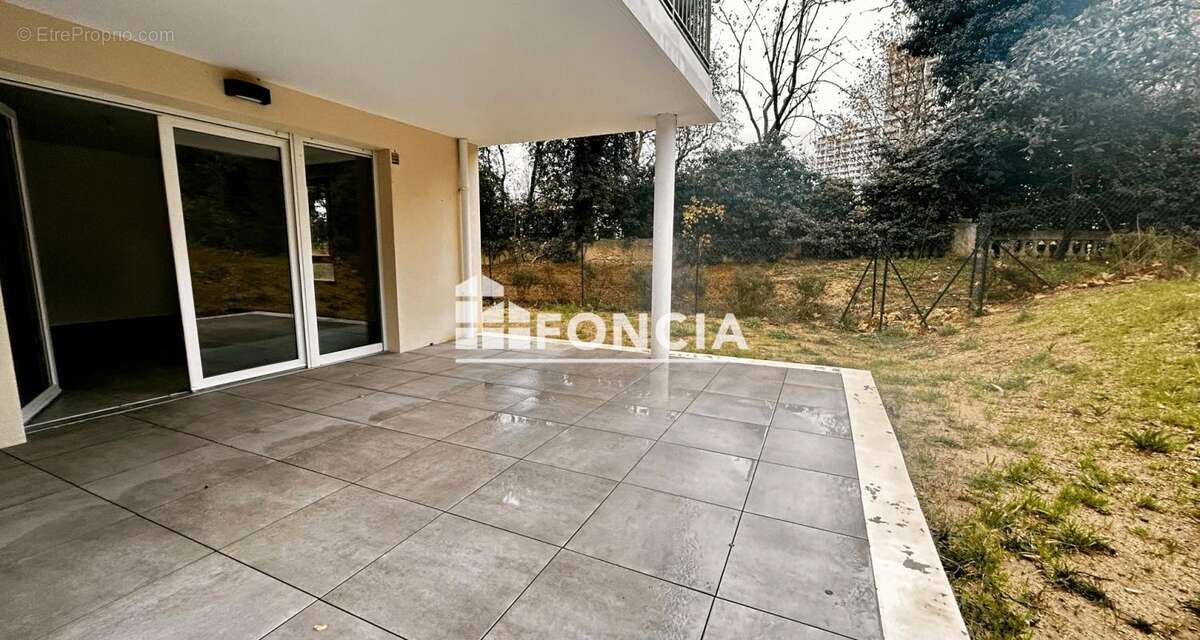 Appartement à MARSEILLE-9E