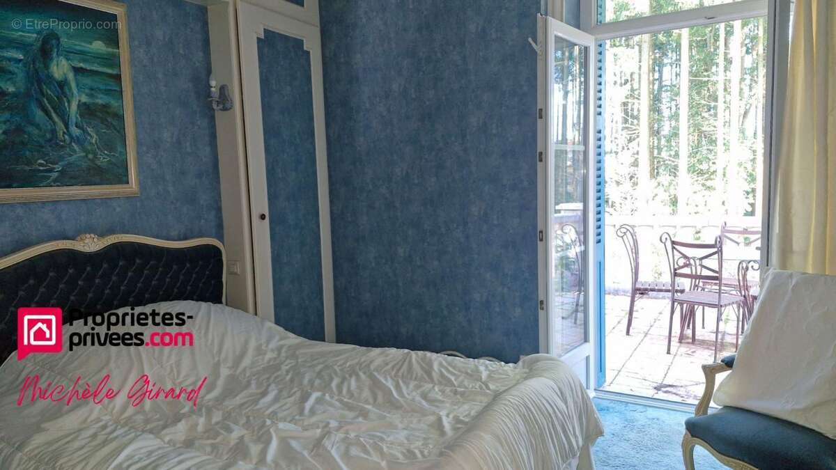 Maison à SAINT-VINCENT-DE-BOISSET