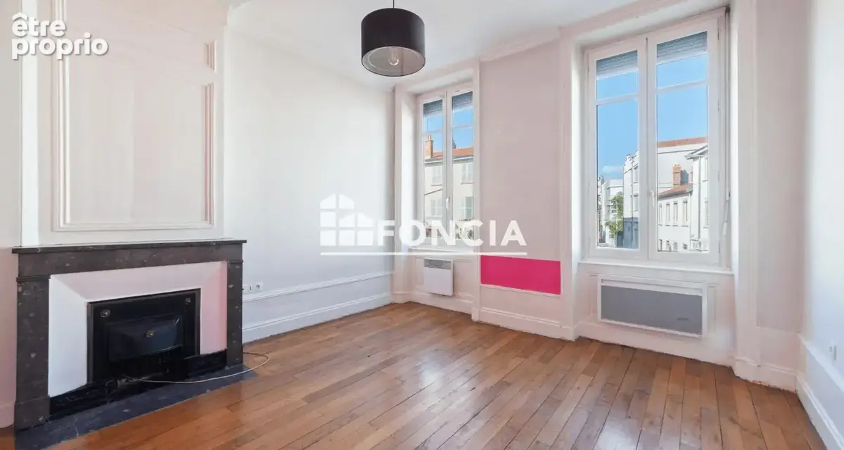 Coeur Monplaisir - Appartement 3 pièces - photo 2