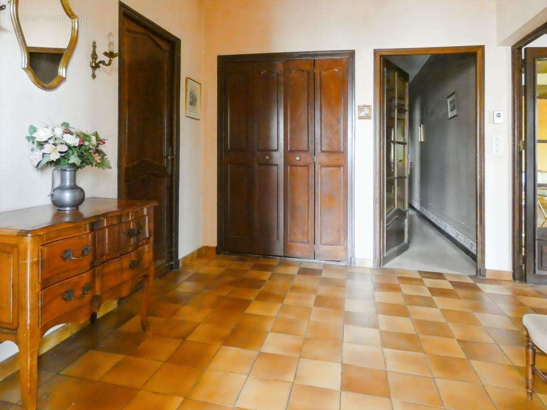 Maison à BAGNOLS-SUR-CEZE