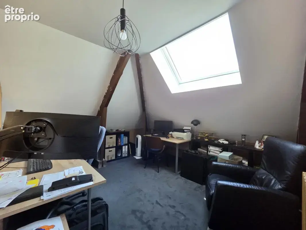 A VENDRE Elégante maison familiale 4 chambres proche centre - photo 15