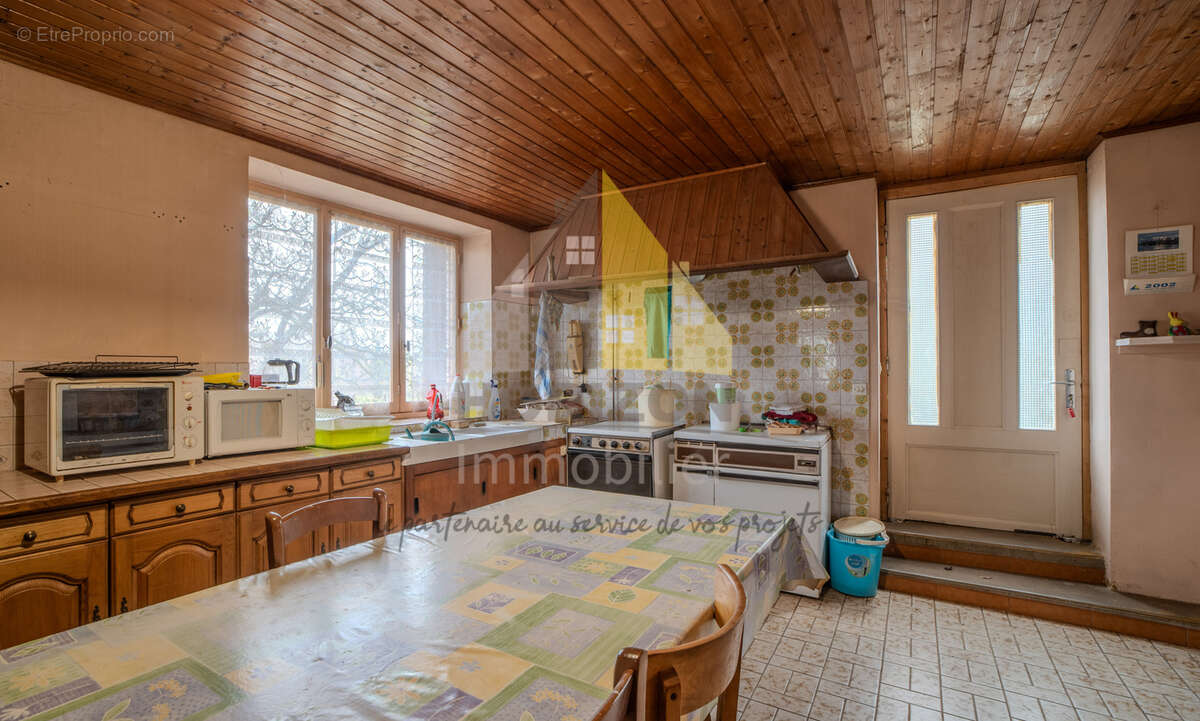 Maison à SELLIERES