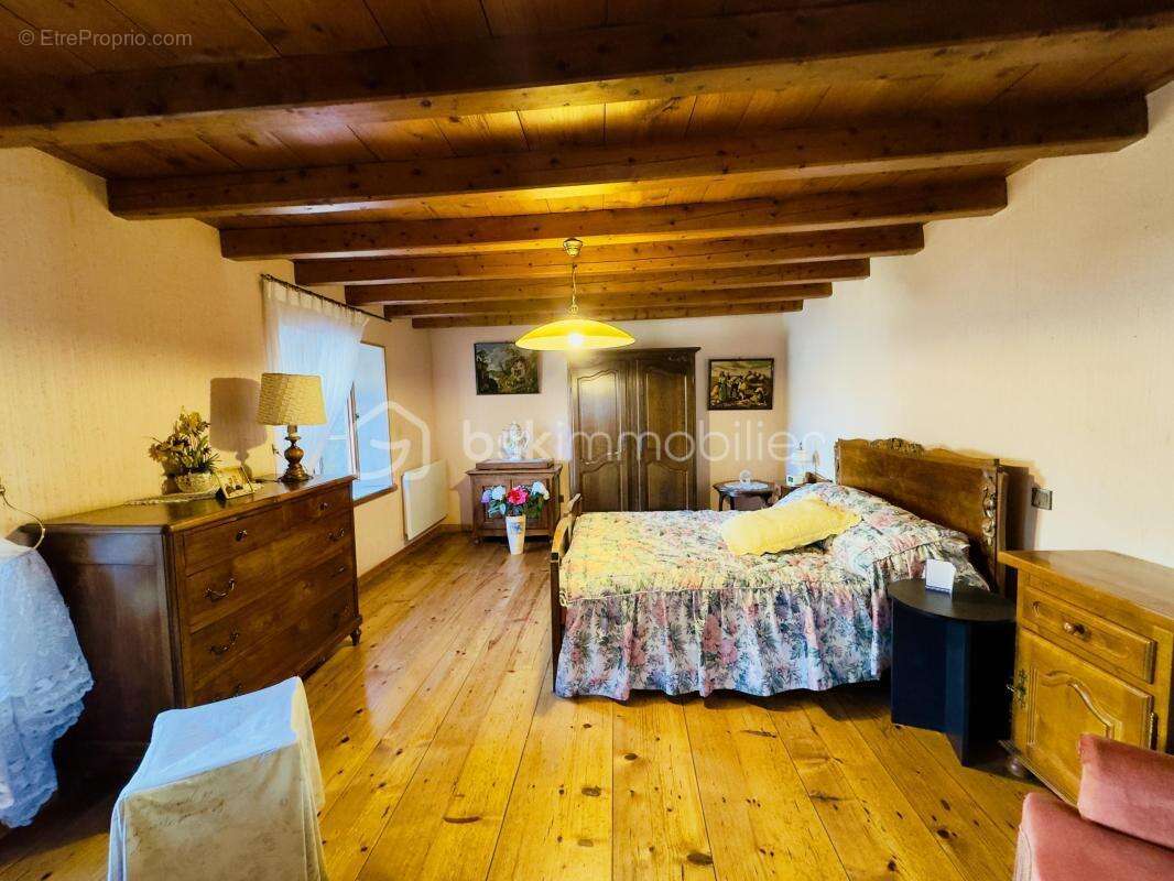 Maison à THORENS-GLIERES