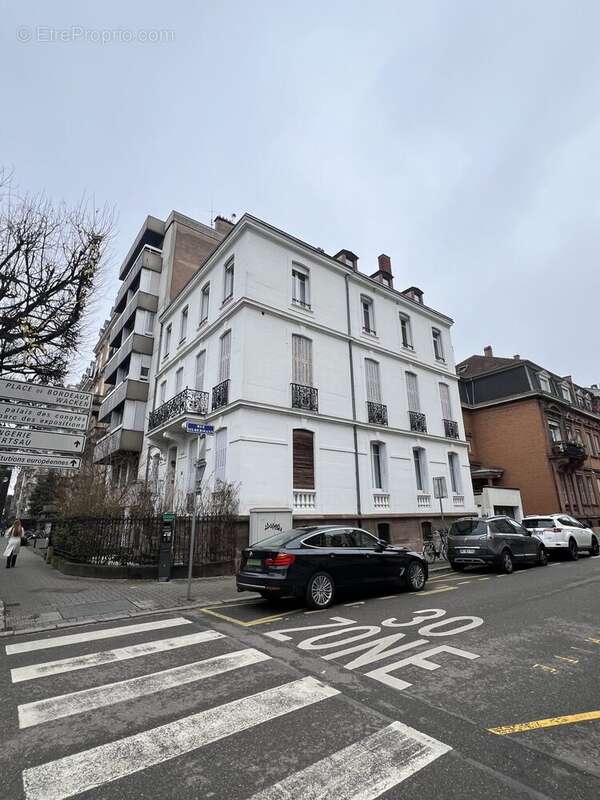 façade droite - Appartement à STRASBOURG