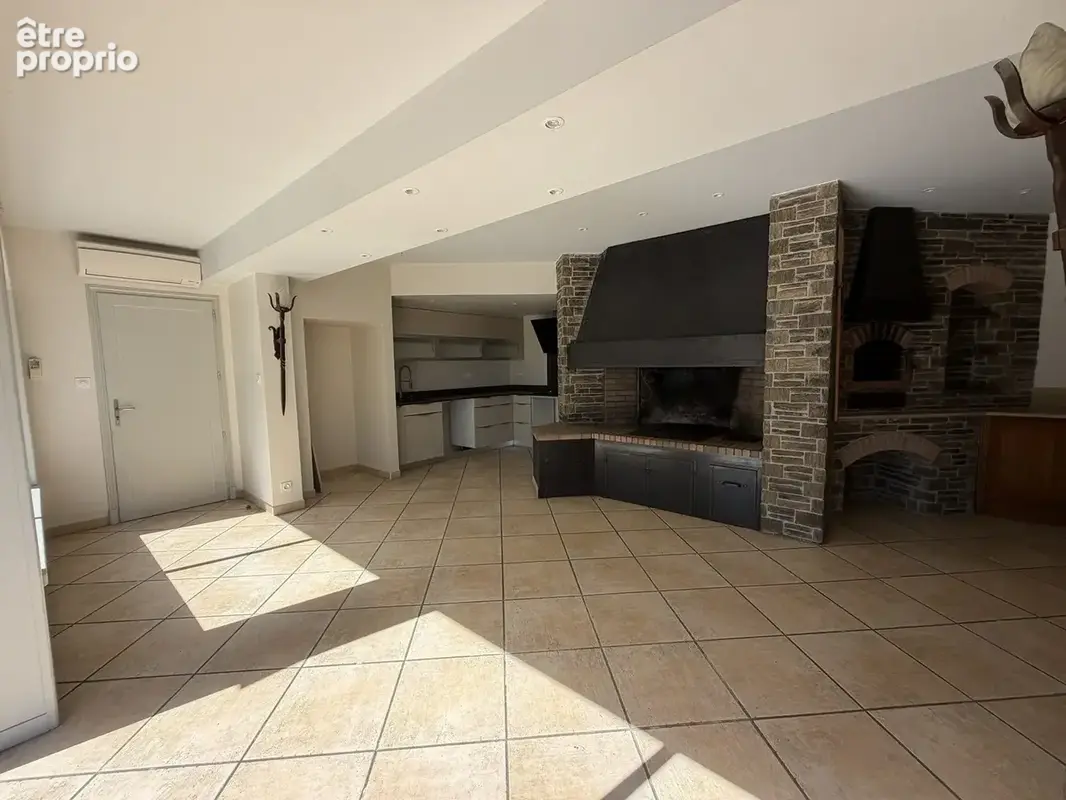 Maison 5 pièces 184 m² à vendre à Labastide-D'anjou (11320) - photo 4