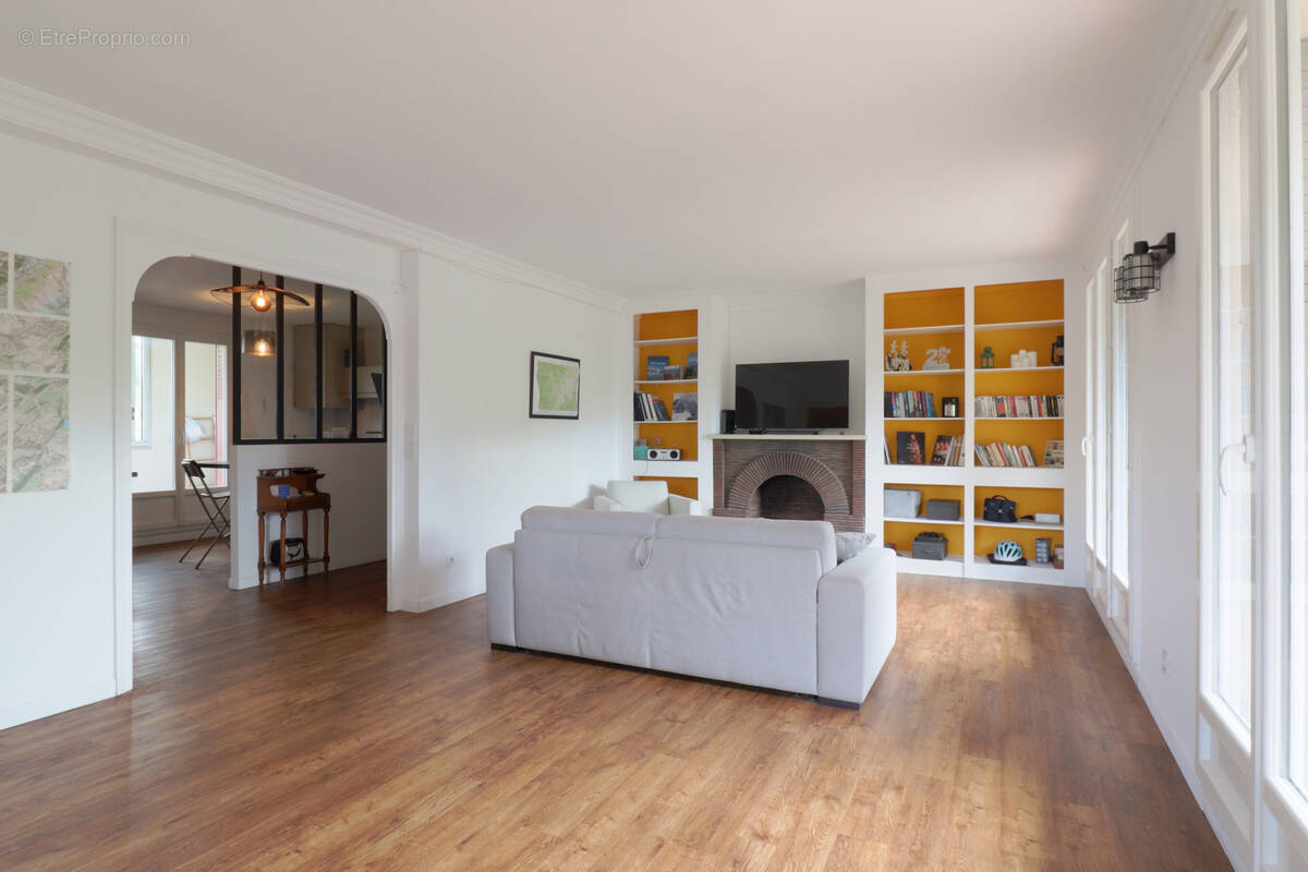 Appartement à CALUIRE-ET-CUIRE