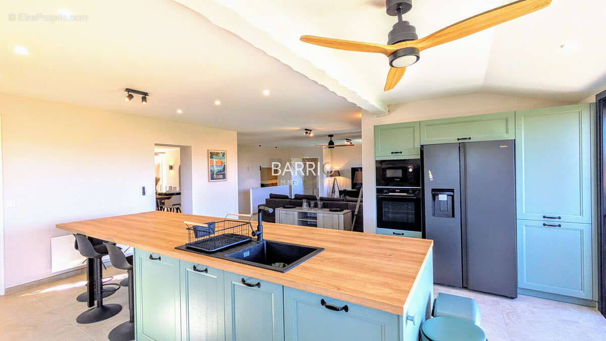 Maison à LAROQUE-DES-ALBERES