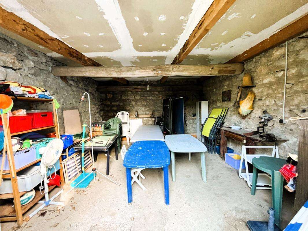 Maison à SAINT-ALBAN-AURIOLLES