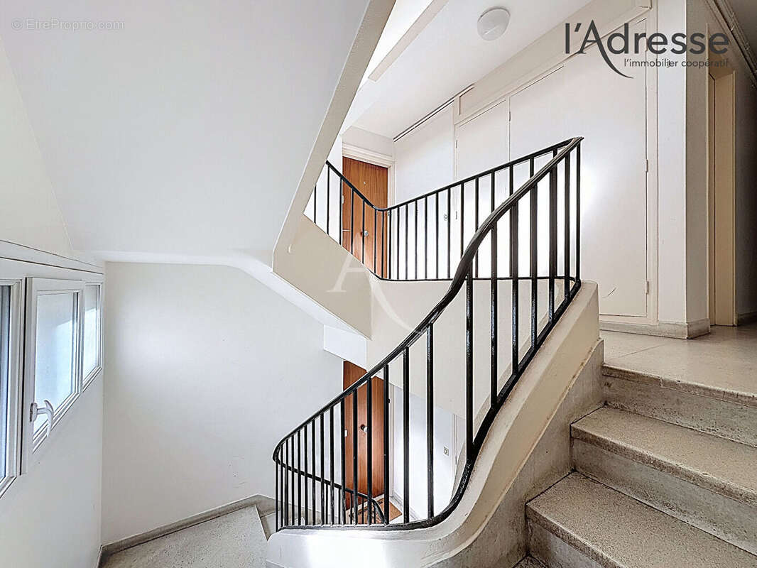Appartement à SURESNES