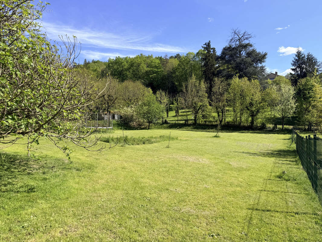 Terrain à BOULAZAC