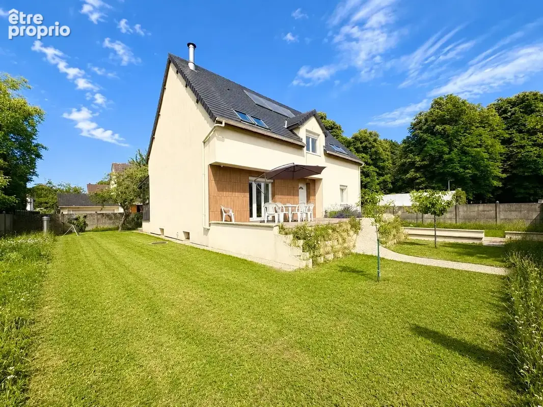 Maison 9 pièces 182 m² à vendre à Sucy-En-Brie (94370) - photo 3