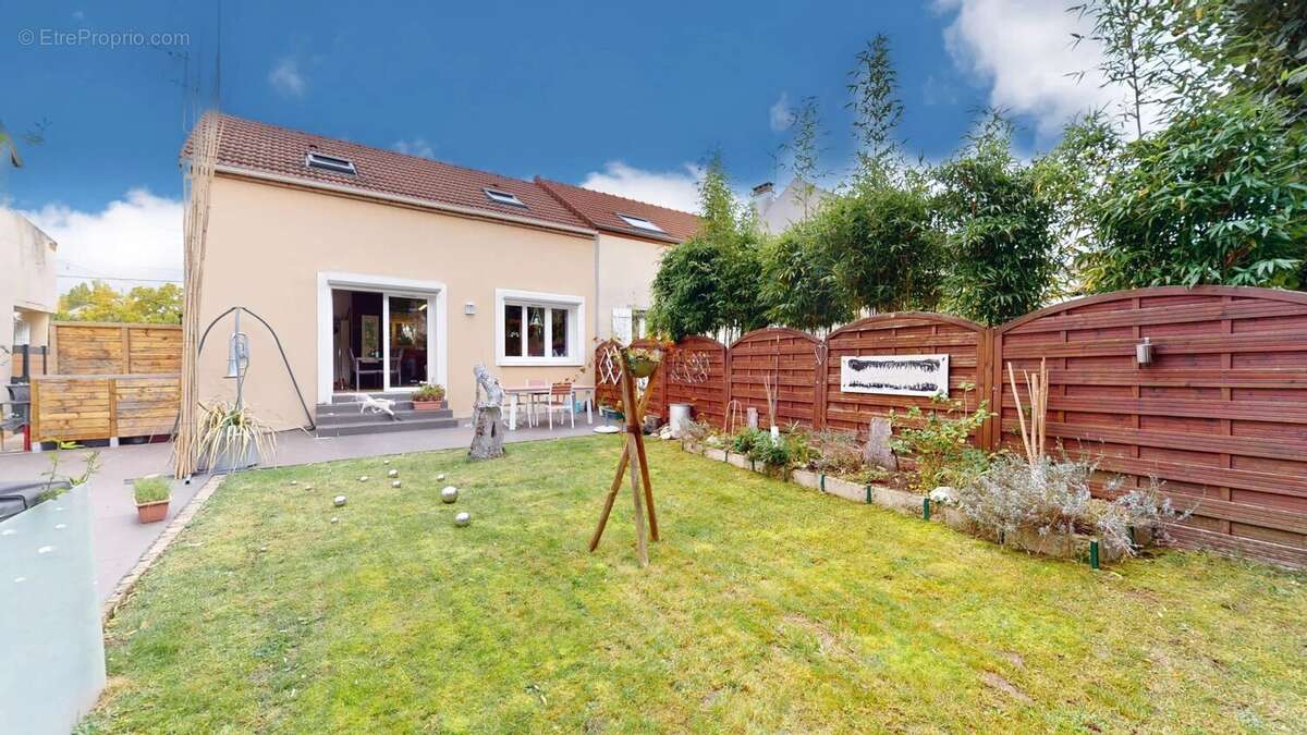 Maison à MONTFERMEIL