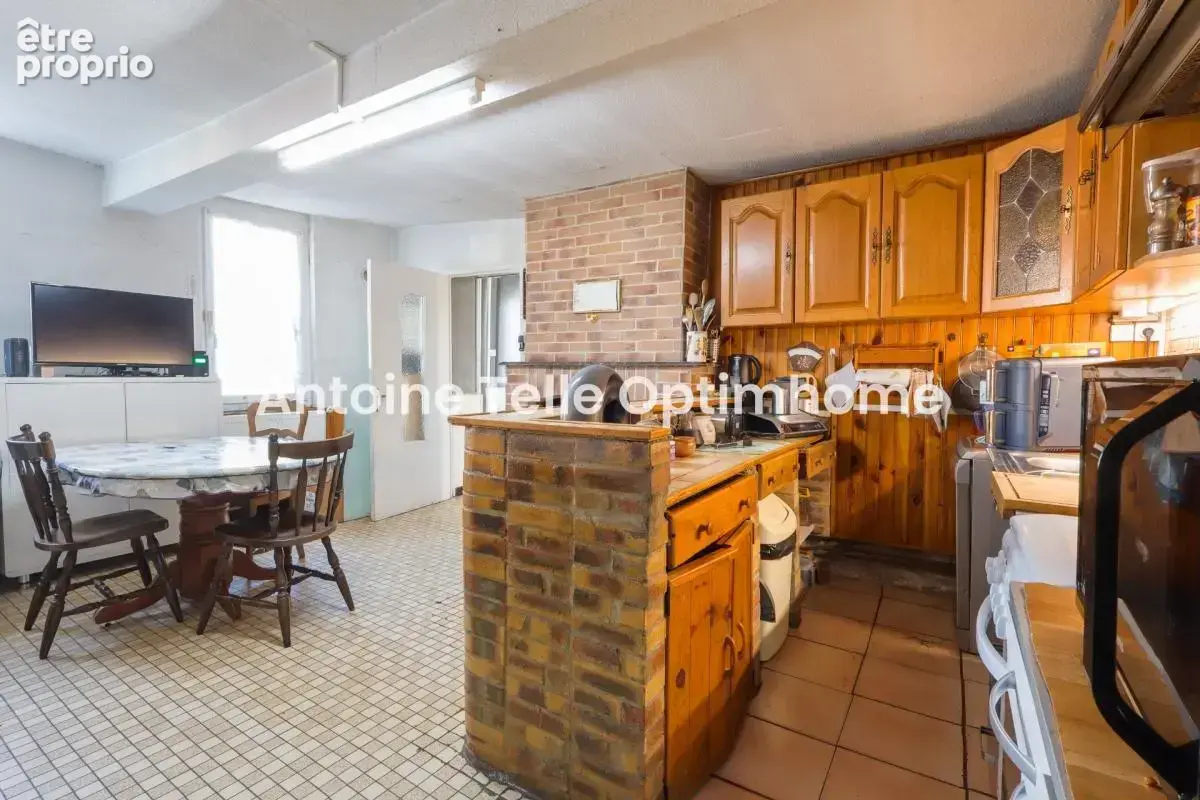 Exclusivité - Maison semi-individuelle avec garage & jardin clos à Catillon sur Sambre 59360 - photo 4