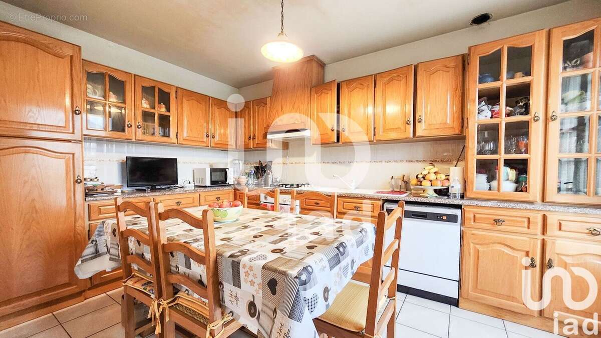 Photo 4 - Maison à OZOIR-LA-FERRIERE