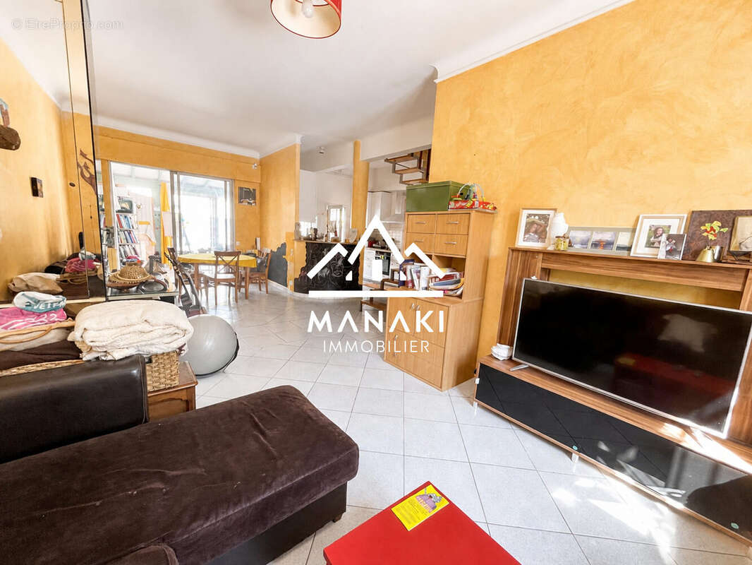 Salon - Maison à PERPIGNAN