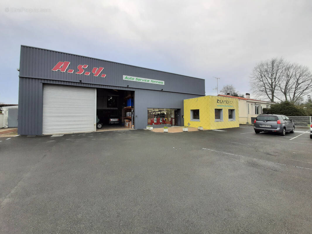 Commerce à LA ROCHE-SUR-YON