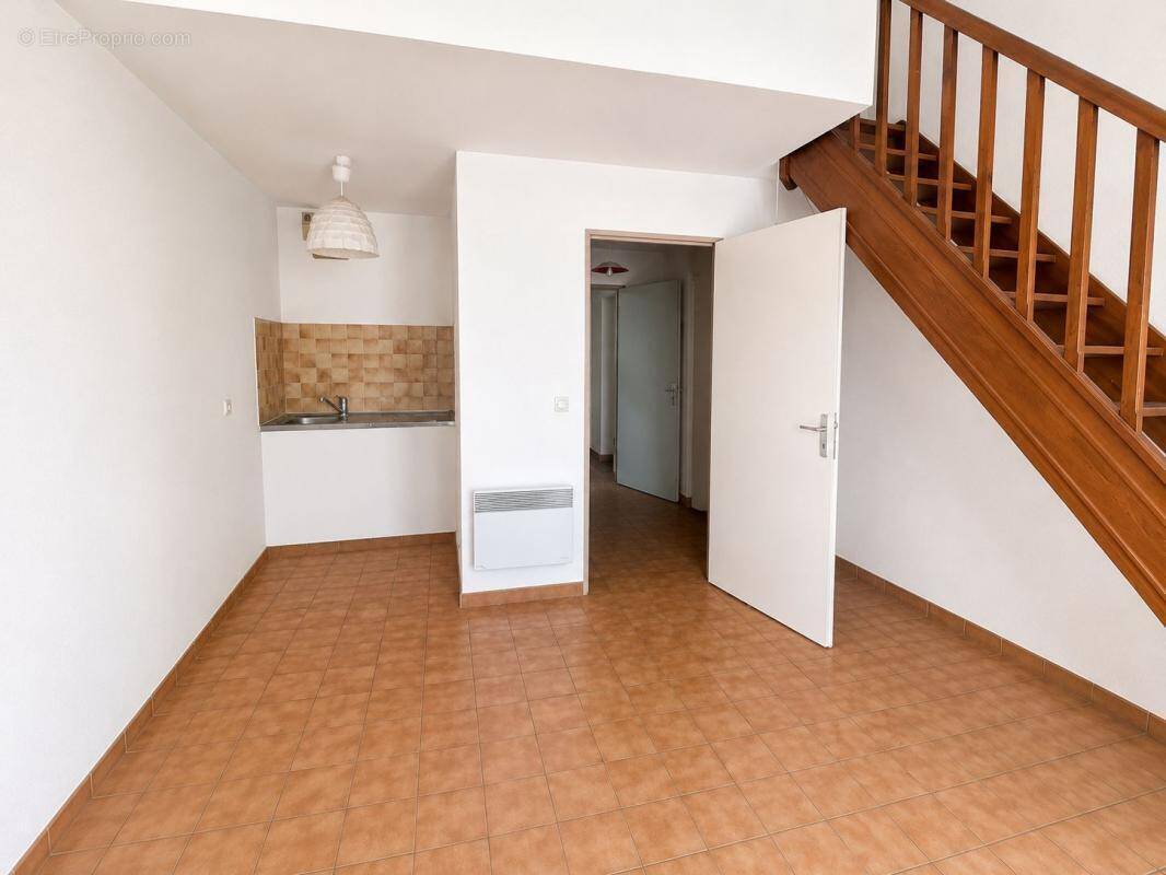 Appartement à SIX-FOURS-LES-PLAGES