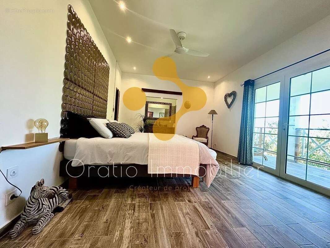 Maison à SAINT-PHILIPPE